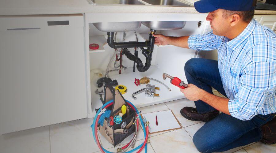 Professional expert plumbing services in Cottonwood Falls, KS
